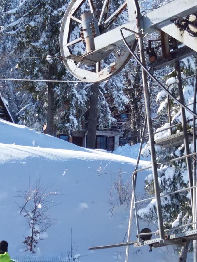 Carobna Kuca Jahorina Villa Bagian luar foto