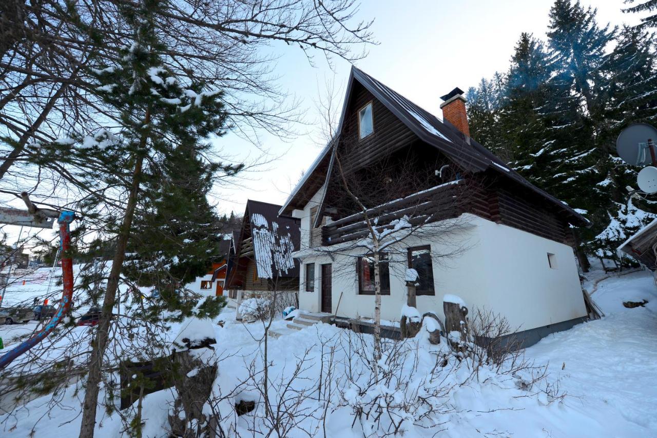Carobna Kuca Jahorina Villa Bagian luar foto