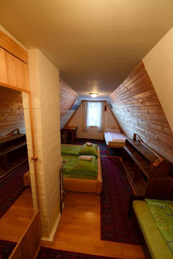 Carobna Kuca Jahorina Villa Bagian luar foto