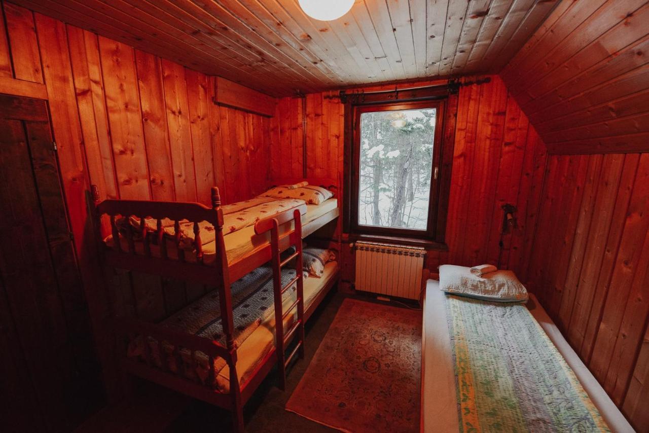 Carobna Kuca Jahorina Villa Bagian luar foto